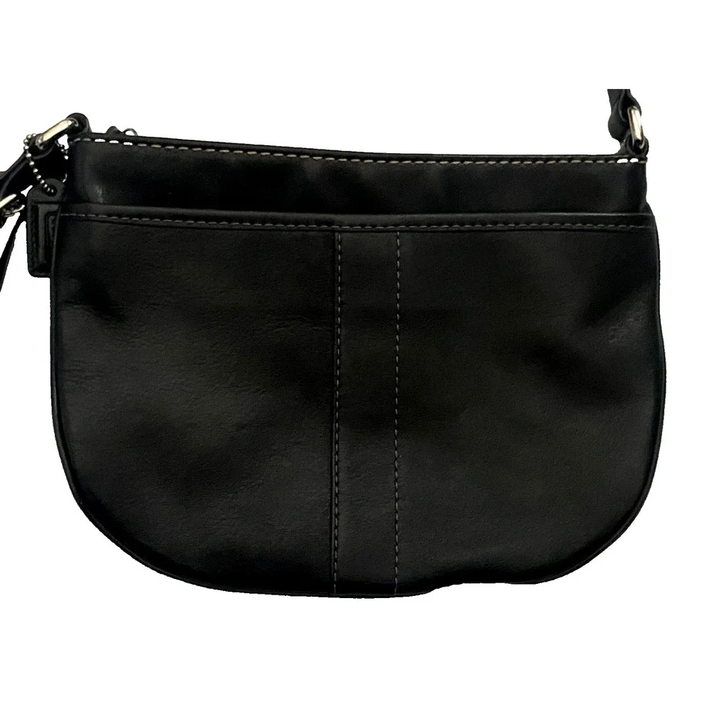 Vtg COACH Black LEATHER Swing Pack Crescent Bag Tassels Crossbody Purse